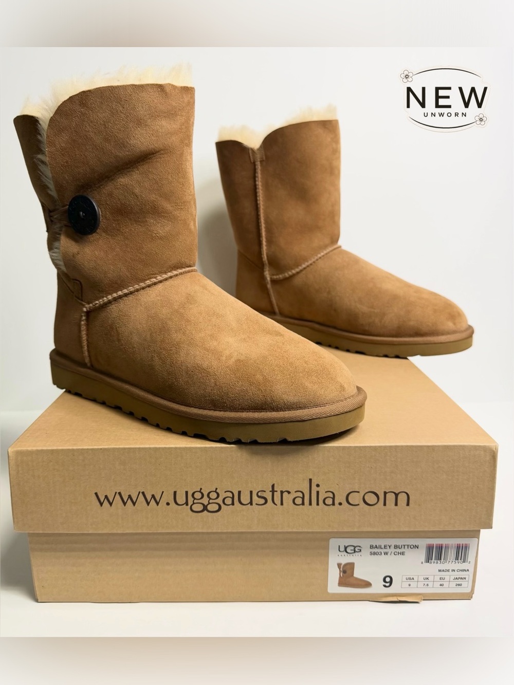 NEW UGG BAILEY BUTTON CHESTNUT SHORT BOOT Size 9M in original Box